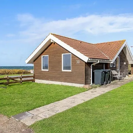 Family House With Access At Bildso *